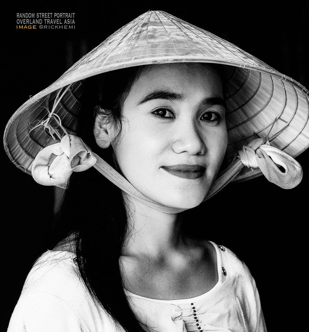 solo overland travel and transit Asia, random street portraits, on the go street photography Asia