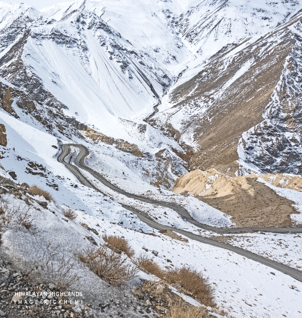 overland travel India, Himalayan highland switchback loop, image by Rick Hemi
