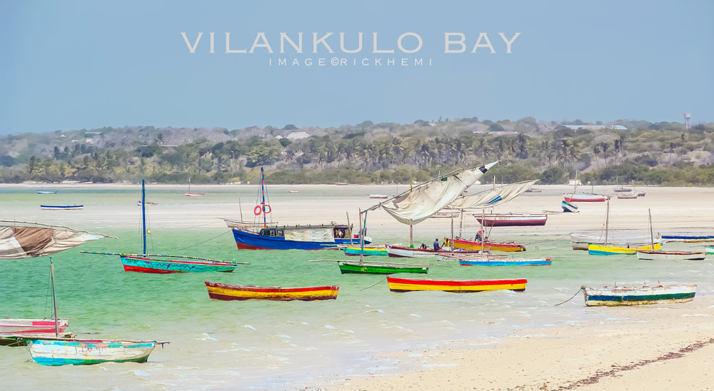 overland travel Mozambique, vilankulo bay image by Rick Hemi