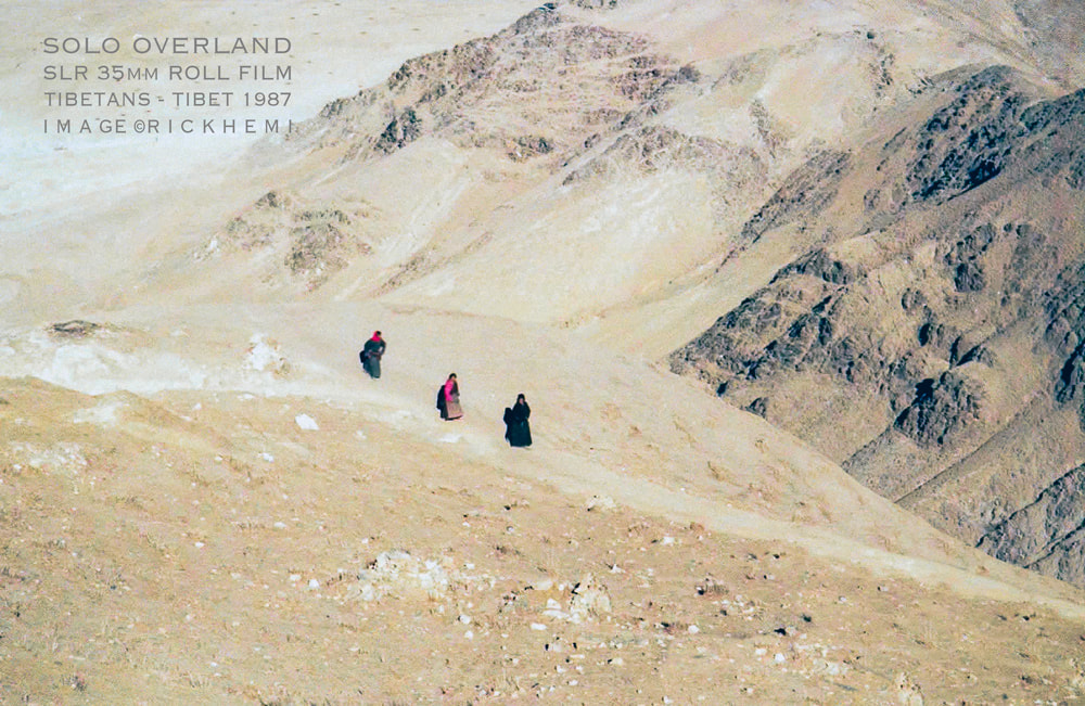 solo overland travel, 35mm SLR roll film snap, Tibetans in Tibet 1987, orginal image by Rick Hemi