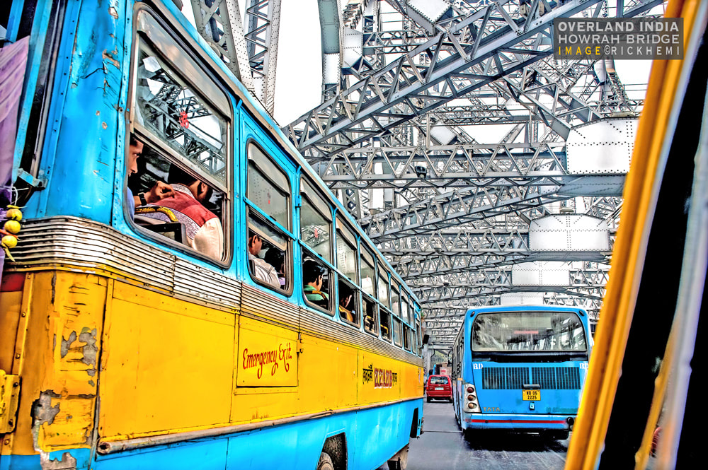 solo overland travel and transit India, Howrah bridge, image by Rick Hemi 