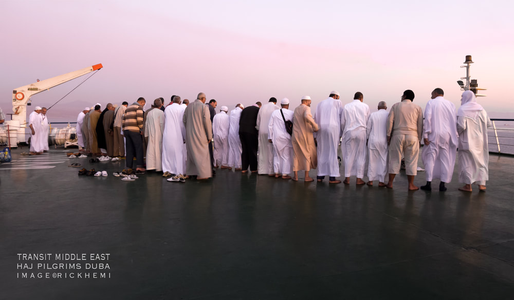 solo overland travel and transit Middle East, Haj Pilgrims, image by Rick Hemi