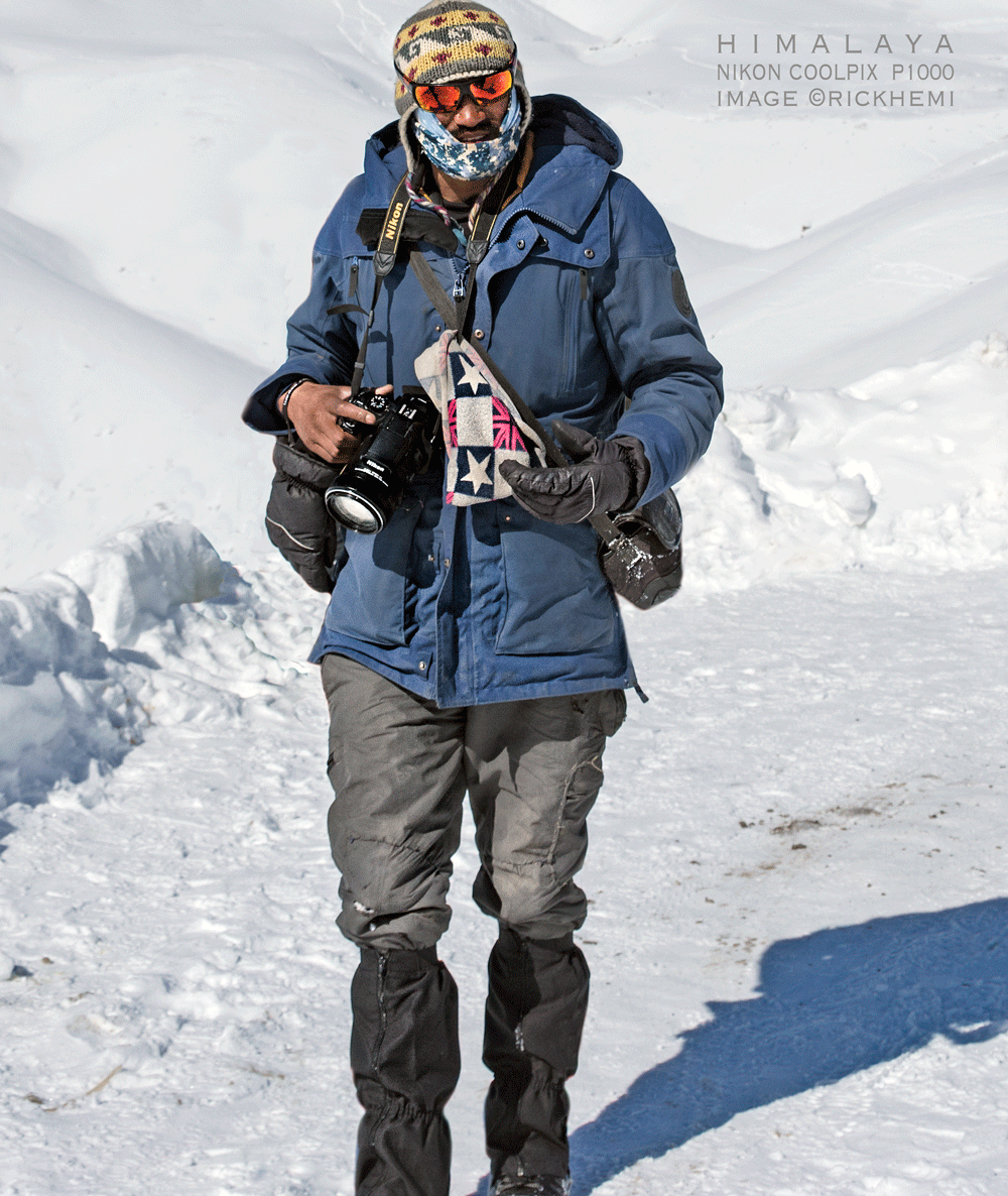 solo overland travel, Himalaya subzero, Nikon Coolpix P1000, image by Rick Hemi