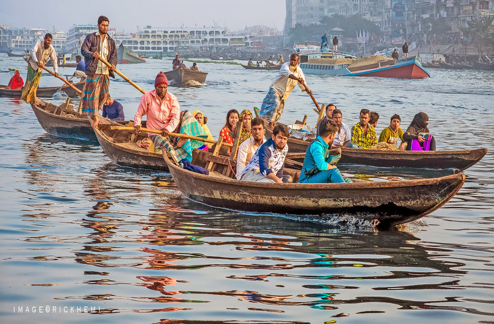 solo overland travel Bangladesh, Dhaka port-side estuary Bangladesh, image  by Rick Hemi 