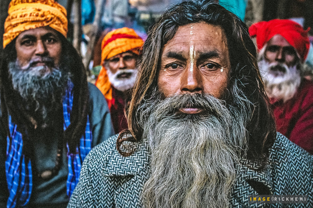 overland travel India, street photography, group street portraits, DSLR image by Rick Hemi 