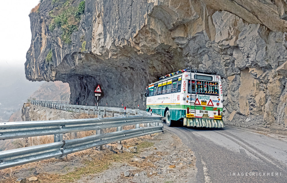solo overland travel India, midwinter transit journey enroute to Spiti Valley, image by Rick Hemi
